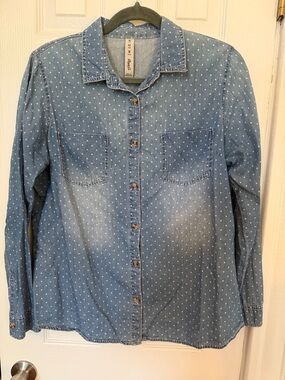 Denim&Co Light Blue Polka Dot Button-Down Shirt